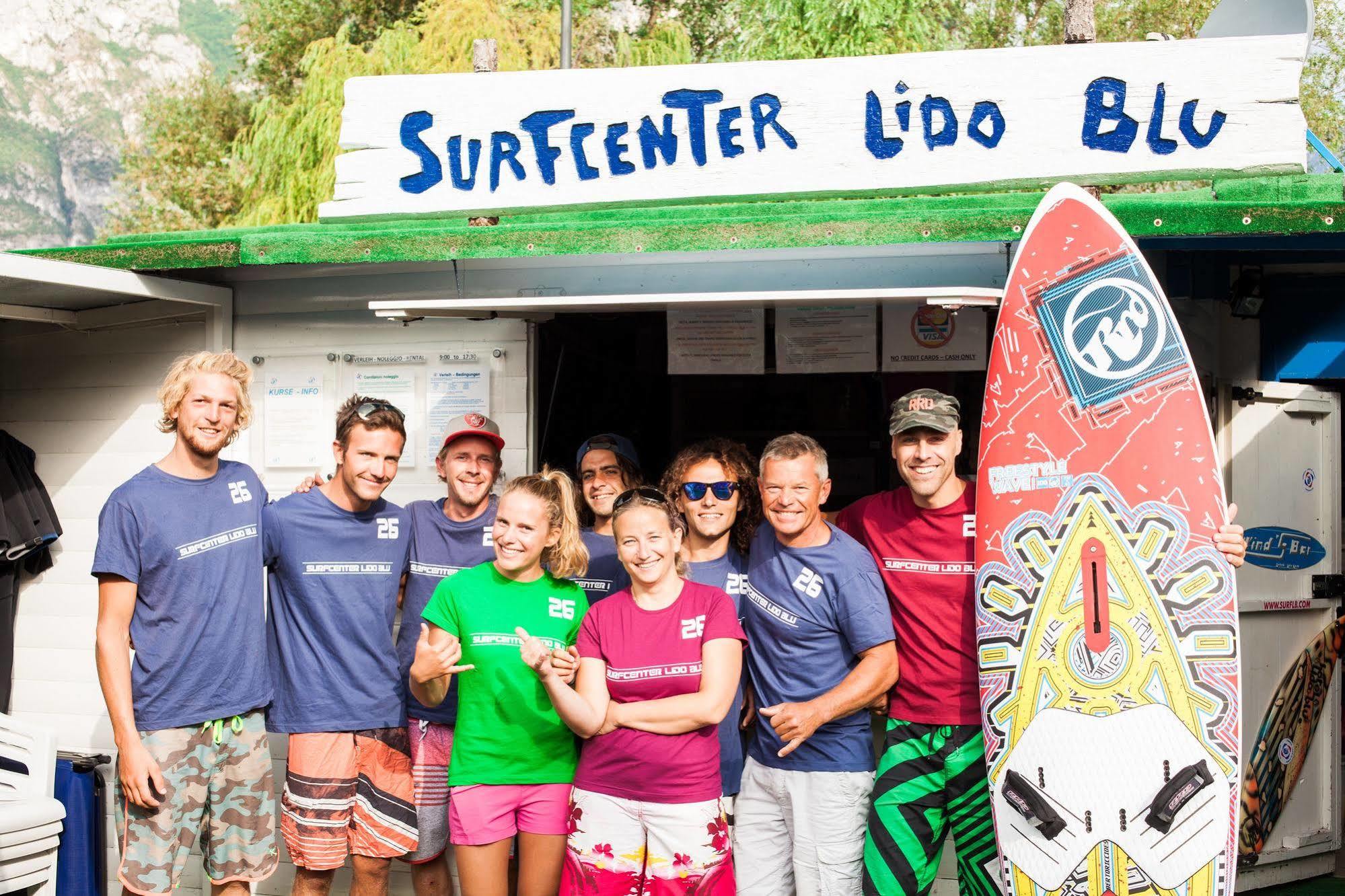 Hotel Lido Blu - Surf & Bike 토르볼레 외부 사진
